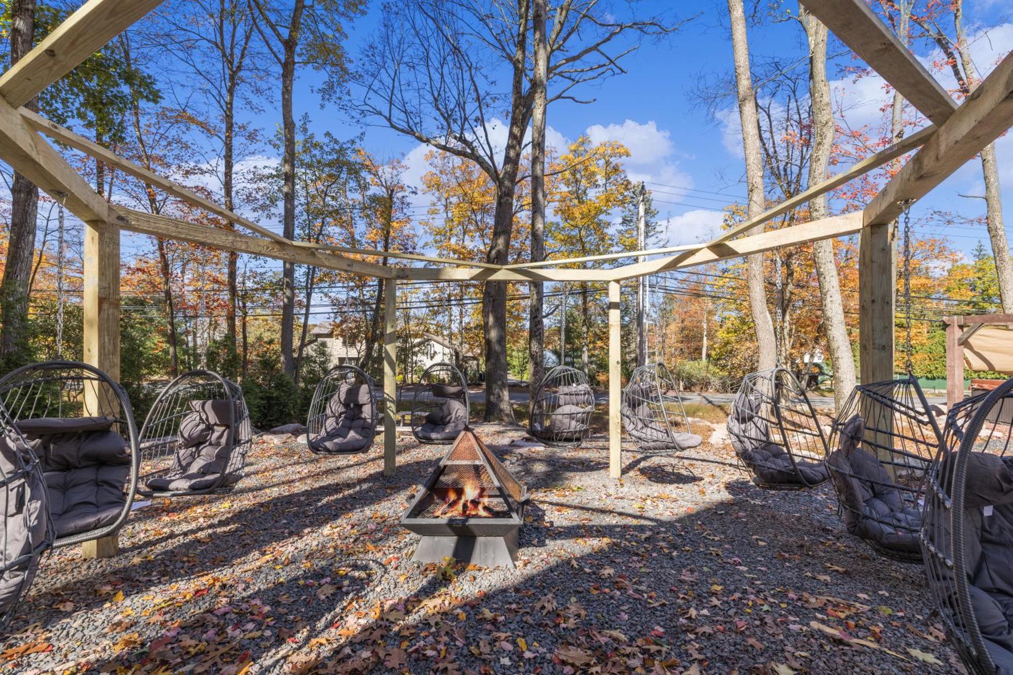 Villa New Bear's Den Retreat