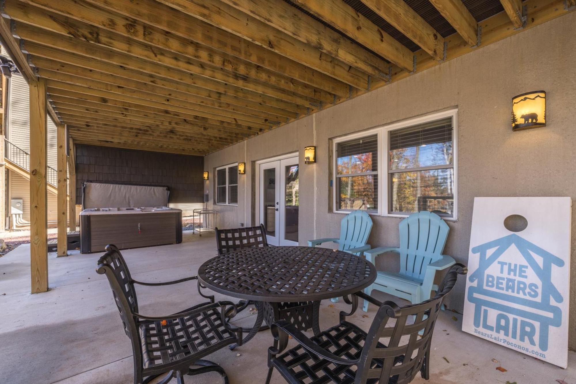 New Bear's Den Retreat Villa *