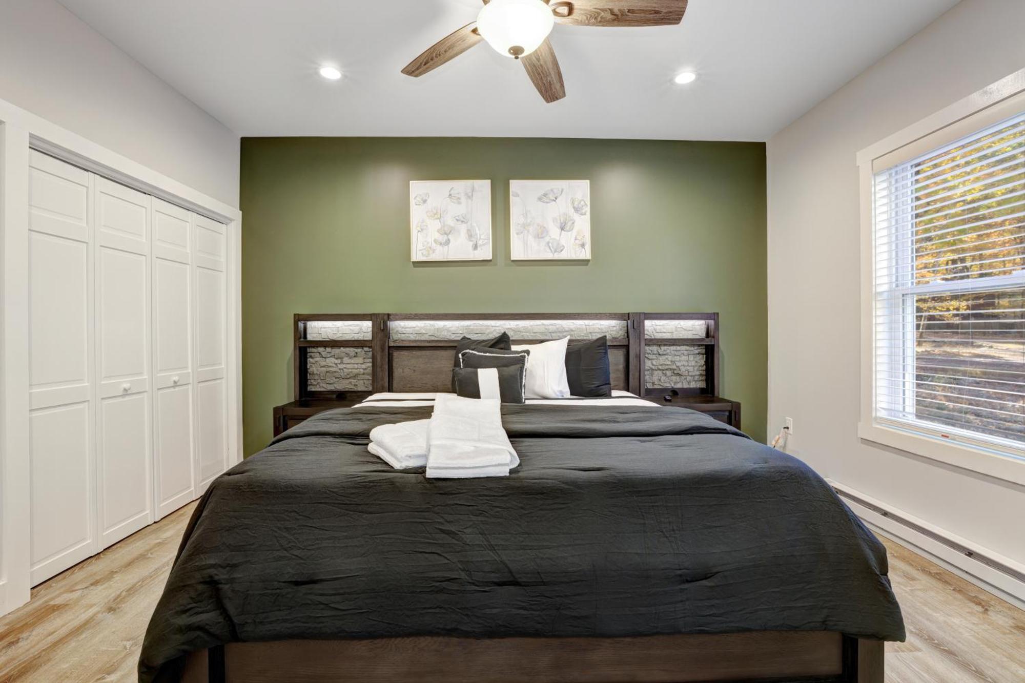 New Bear's Den Retreat *