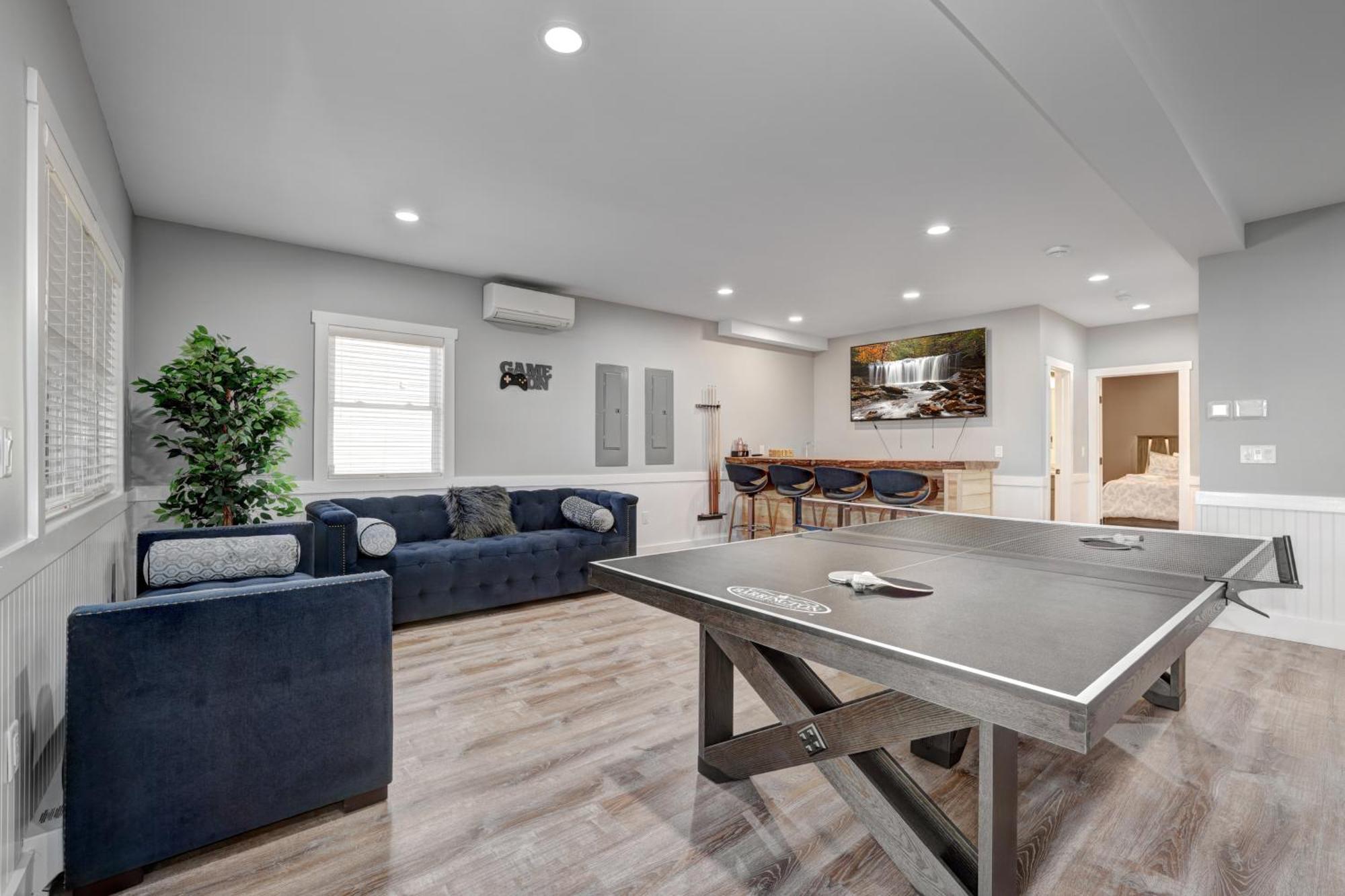 New Bear's Den Retreat