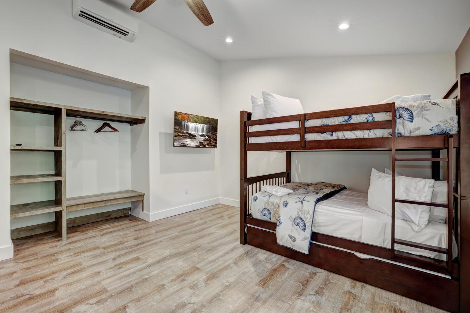 Villa New Bear's Den Retreat Lake Harmony